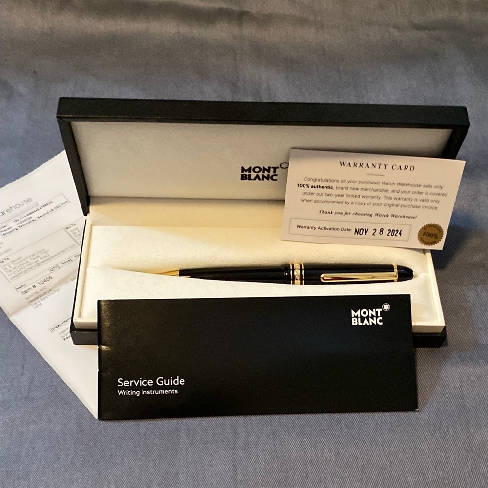 Montblanc Black and Gold Pen. Leblanc style serial #10456 NWT